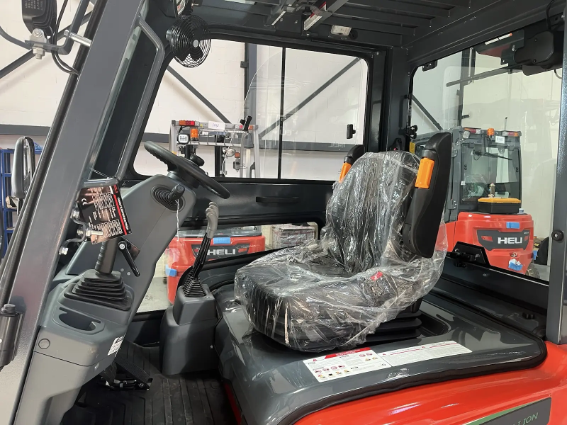 Heli H4 / 1,5-3,8 t elektriline kahveltõstuk - Pilt 9